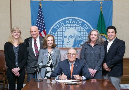 Group Governor Signing 2017
